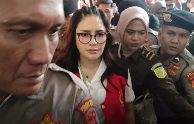 Nikita Mirzani Laporkan Dugaan Suap Penegak Hukum ke KPK